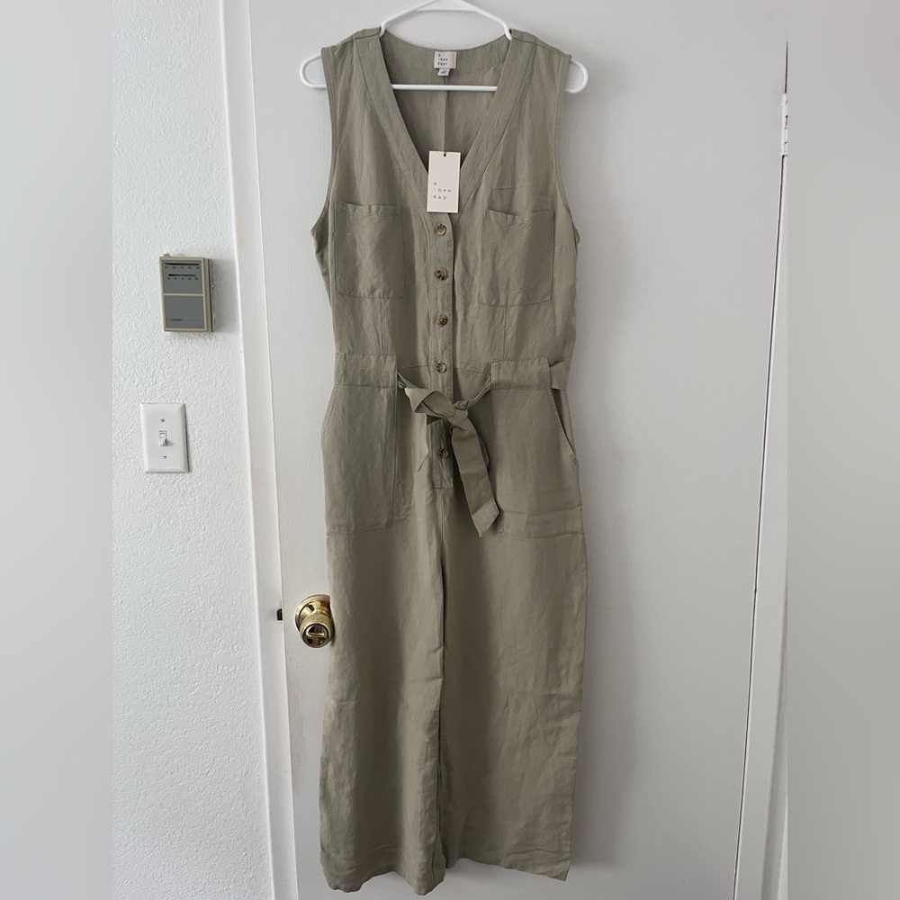NWT A New Day Khaki Sleeveless Jumpsuit Romper Linen Blend Medium